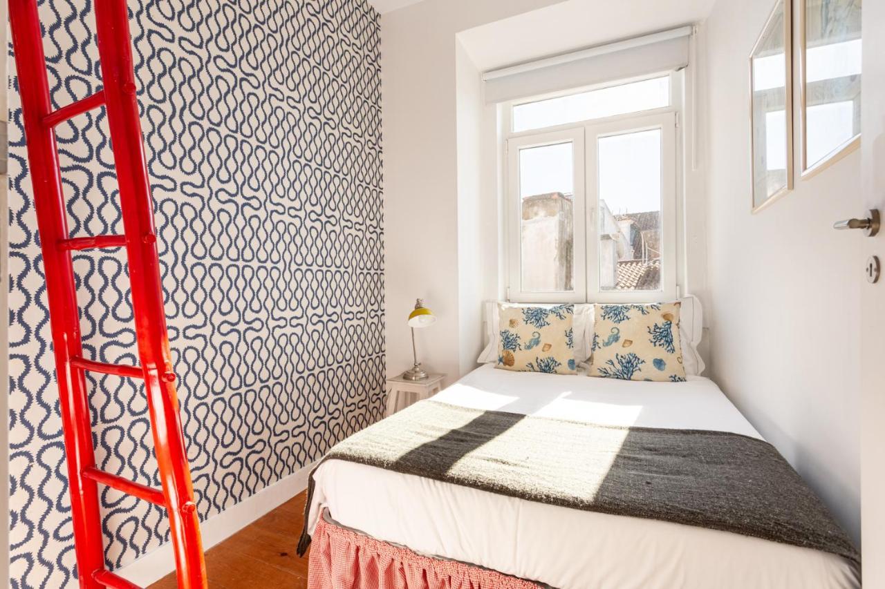 ליסבון Joivy Chic 2Br Apt In Bairro Alto, 2Mins To Sao Pedro De Alcantara Viewpoint מראה חיצוני תמונה
